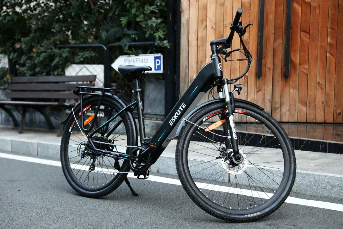 ESKUTE Polluno Electric Bicycle - Pogo Cycles available in cycle to work